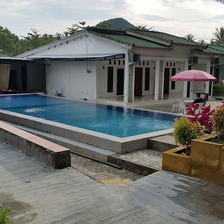 Jo Homestay Selong Belanak Exterior photo
