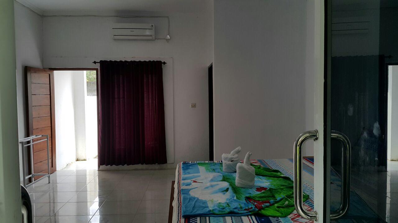 Jo Homestay Selong Belanak Exterior photo